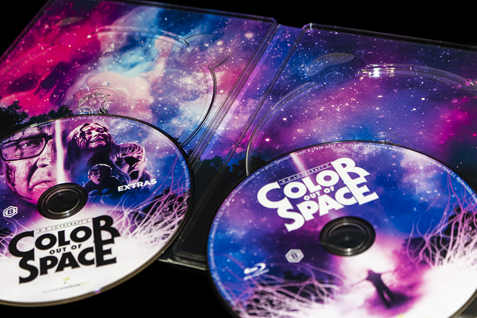 Fotografías del Digipak de Color Out of Space en Blu-ray 13