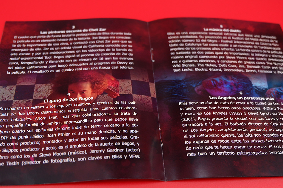 Fotografías del Blu-ray de Bliss con libreto y caja negra 14