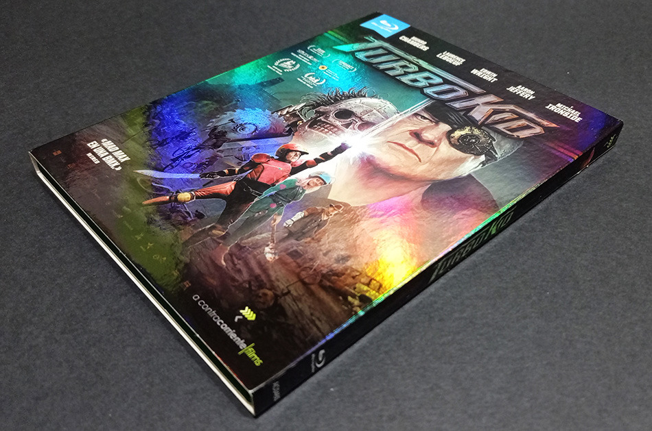 Fotografías de la edición con funda y caja verde de Turbo Kid en Blu-ray 2