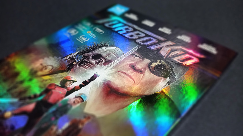 Fotografías de la edición con funda y caja verde de Turbo Kid en Blu-ray 4