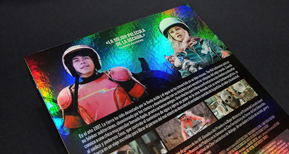 Fotografías de la edición con funda y caja verde de Turbo Kid en Blu-ray 5