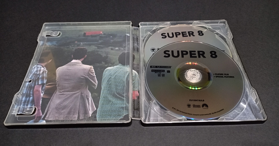 Fotografías del Steelbook de Super 8 en UHD 4K y Blu-ray 12