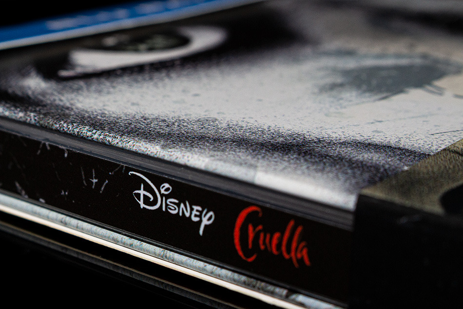 Fotografías del Steelbook de Cruella en Blu-ray 3