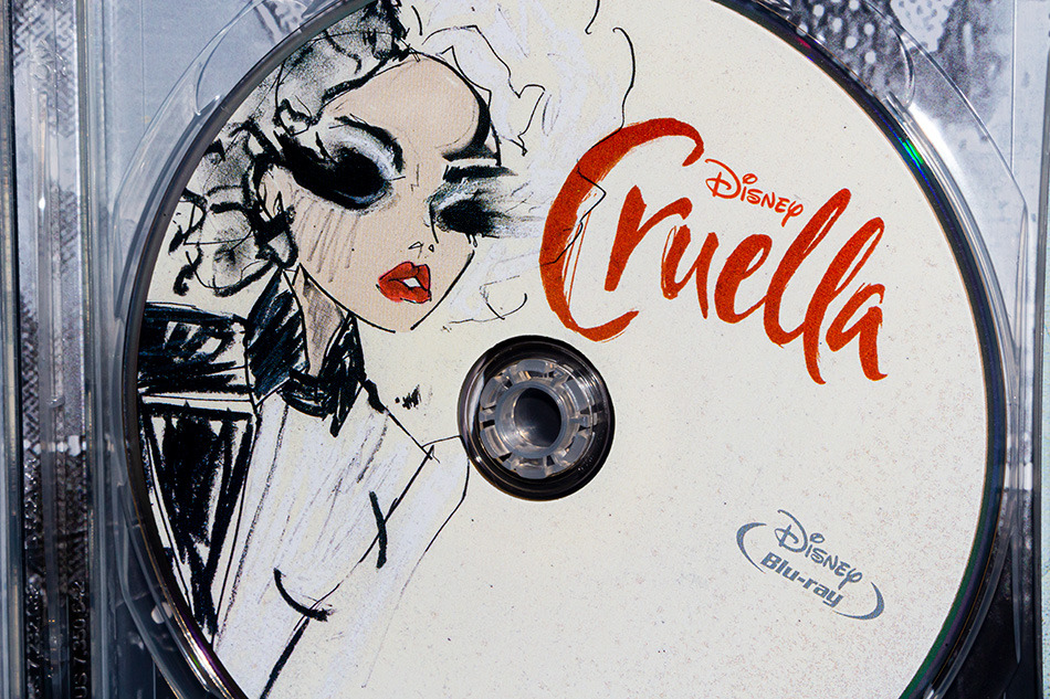 Fotografías del Steelbook de Cruella en Blu-ray 13