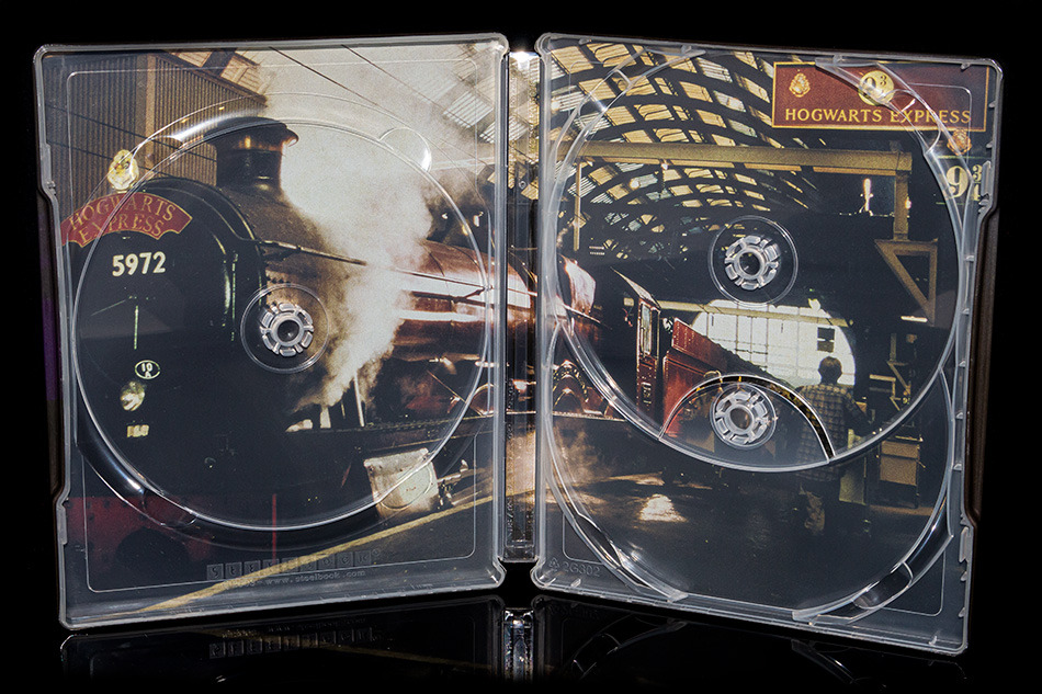 Fotografías del Steelbook con Magical Movie Mode de Harry Potter y la Piedra Filosofal en UHD 4K y Blu-ray 15