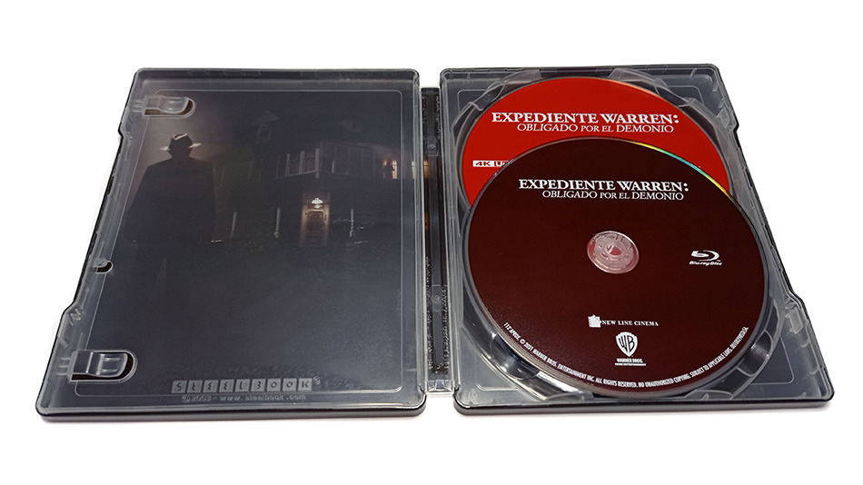 Fotografías del Steelbook de Expediente Warren: Obligado por el Demonio en UHD 4K y Blu-ray 11