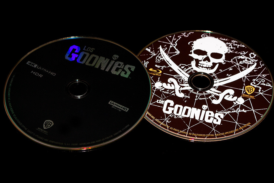 Fotografías de la edición Titans of Cult de Los Goonies en UHD 4K 18