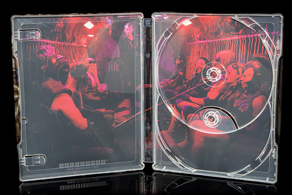 Fotografías del Steelbook de El Escuadrón Suicida en UHD 4K y Blu-ray 13