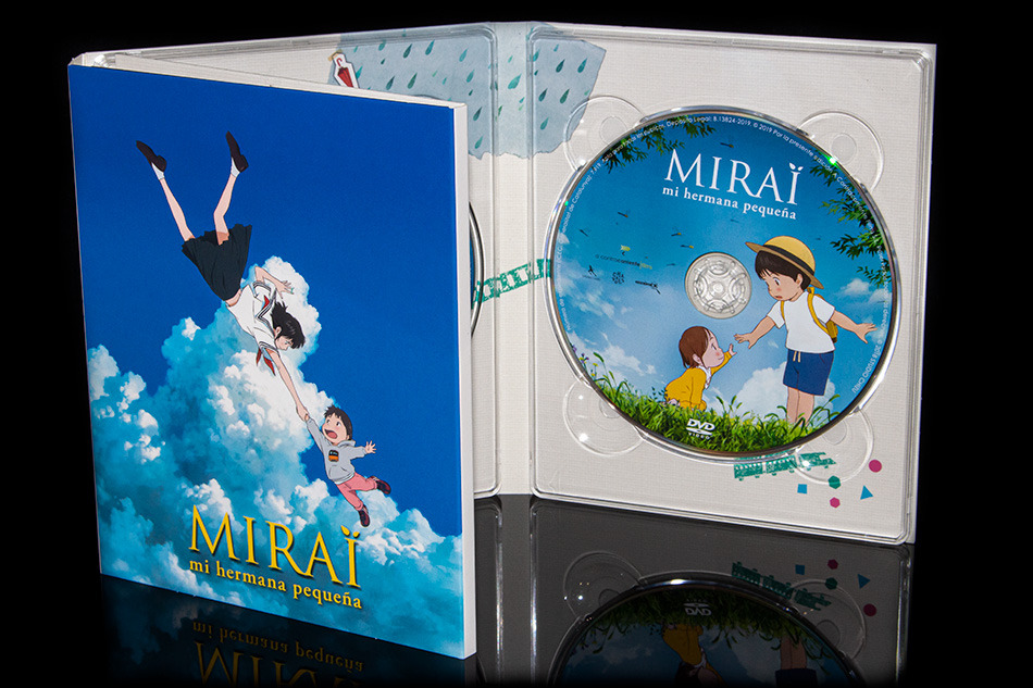 Fotografías de la edición limitada de Mirai, Mi Hermana Pequeña en Blu-ray 11
