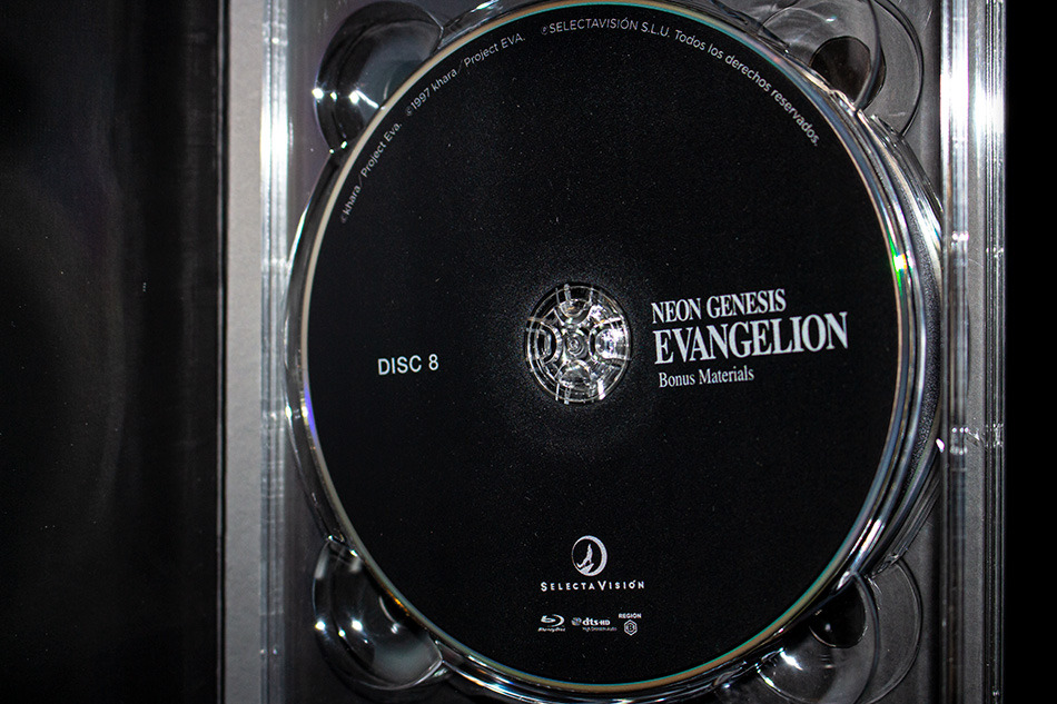 Fotografías de la edición definitiva de Neon Genesis Evangelion en Blu-ray 38