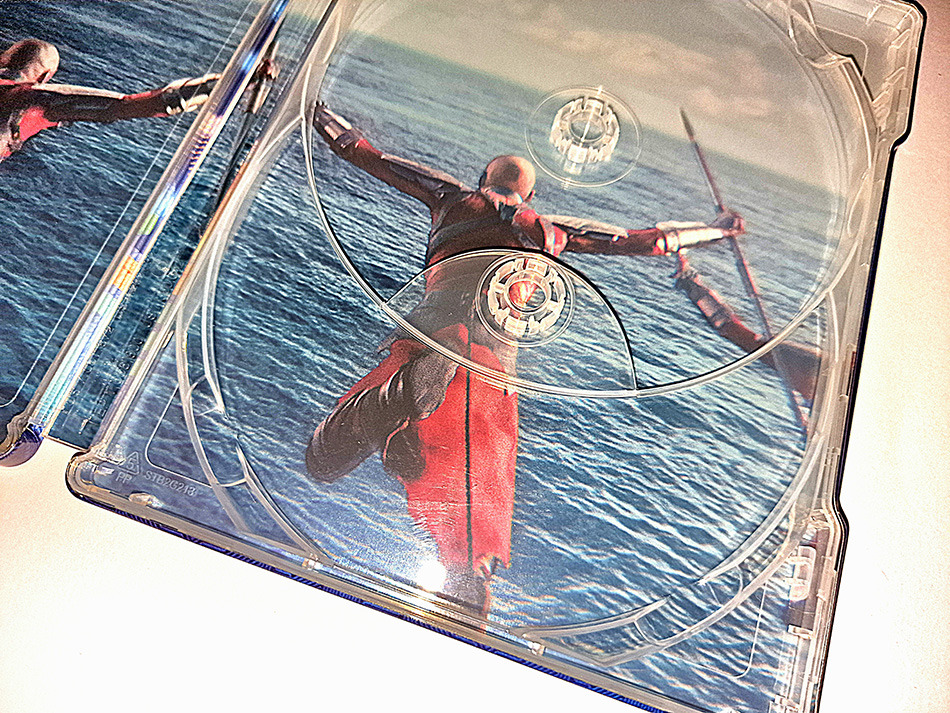 Fotografías del Steelbook de Black Panther: Wakanda Forever en UHD 4K y Blu-ray (diseño Wakanda) 16