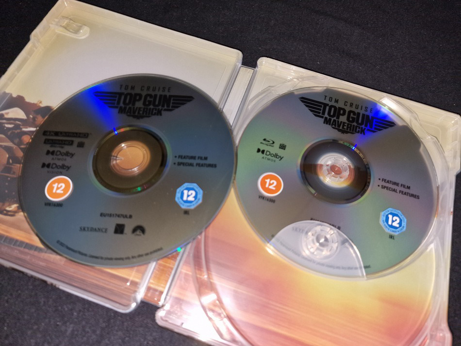 Fotografías del Steelbook azul de Top Gun: Maverick en UHD 4K y Blu-ray 14