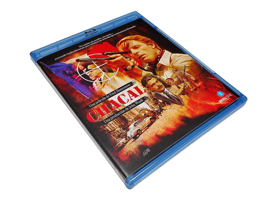 Fotografías de la edición con funda y libreto de Chacal en Blu-ray 6