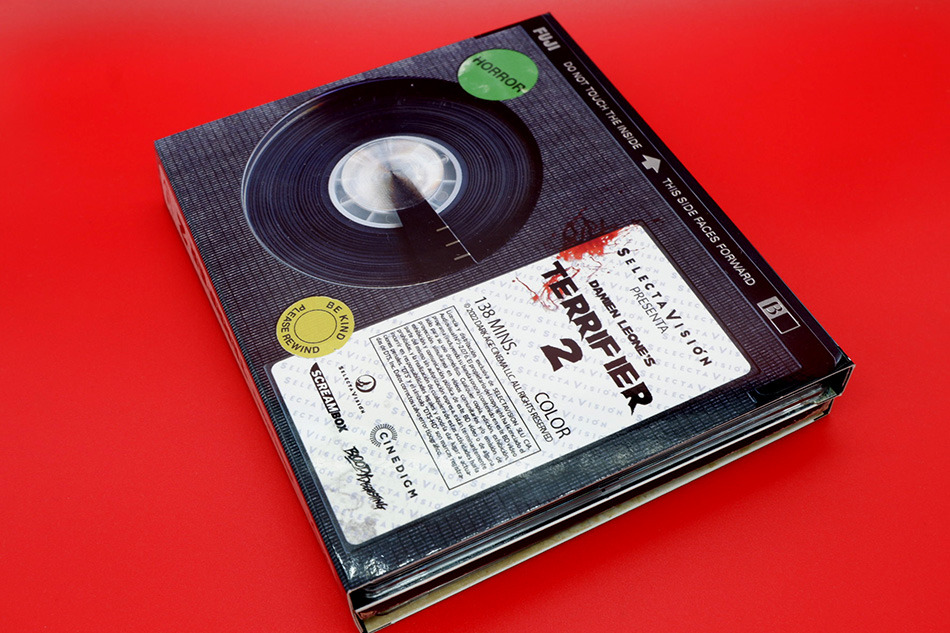 Fotografías de la edición coleccionista de Terrifier 2 en Blu-ray 10