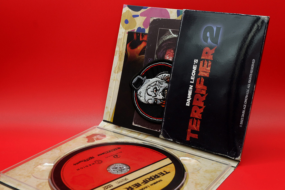 Fotografías de la edición coleccionista de Terrifier 2 en Blu-ray 16
