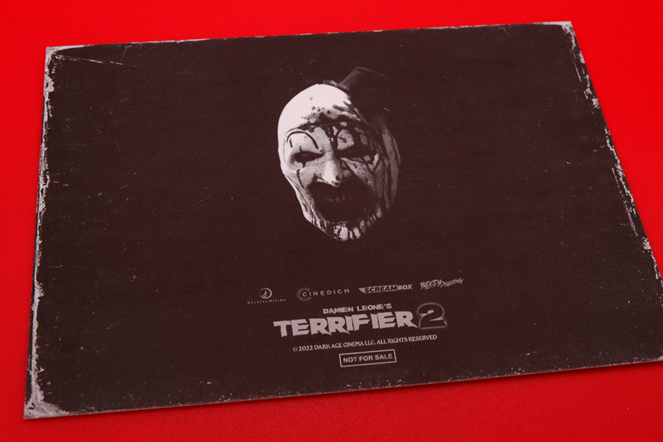 Fotografías de la edición coleccionista de Terrifier 2 en Blu-ray 32