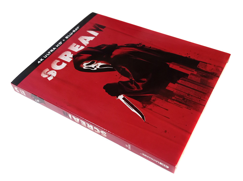 Fotografías de la edición con funda y postales de Scream VI en UHD 4K y Blu-ray 1