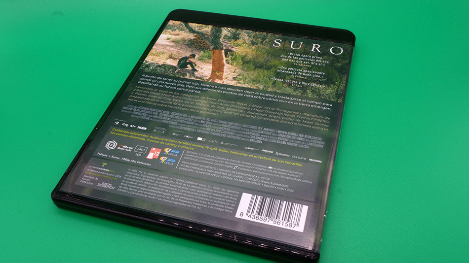 Fotografías del Blu-ray de Suro con funda y caja negra 9