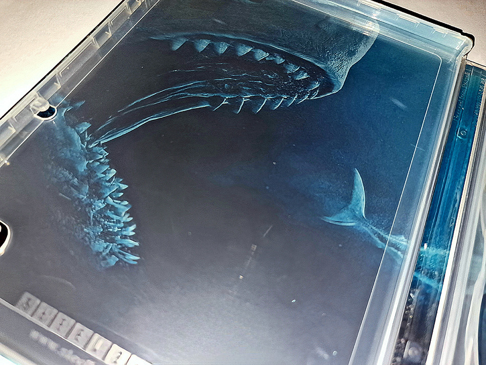 Fotografías del Steelbook de Megalodón en UHD 4K y Blu-ray 15