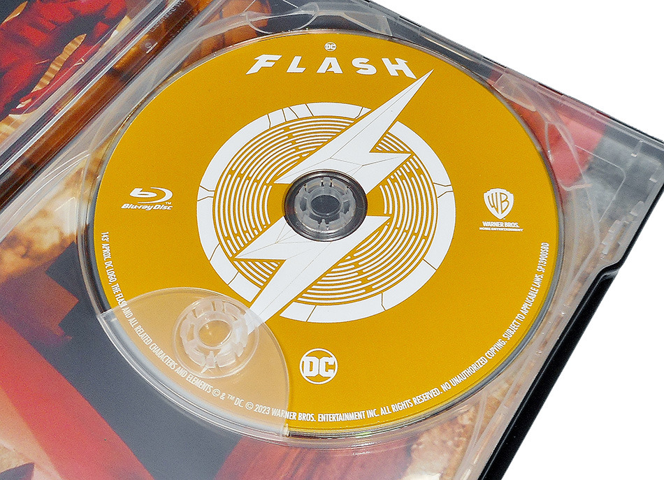 Fotografías del Steelbook de Flash en UHD 4K y Blu-ray 13