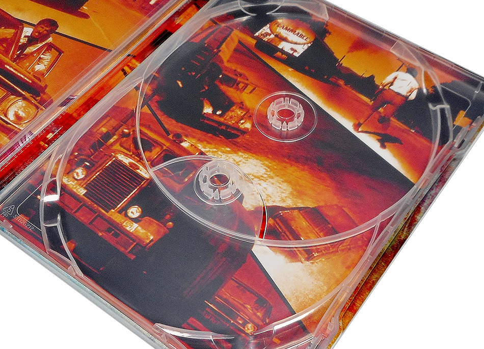 Fotografías del Steelbook de El Diablo sobre Ruedas en UHD 4K y Blu-ray 14