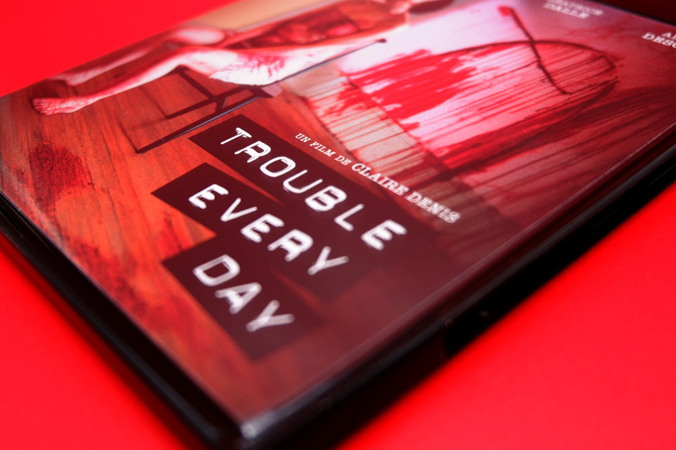 Fotografías de la edición con funda de Trouble Every Day en Blu-ray 11