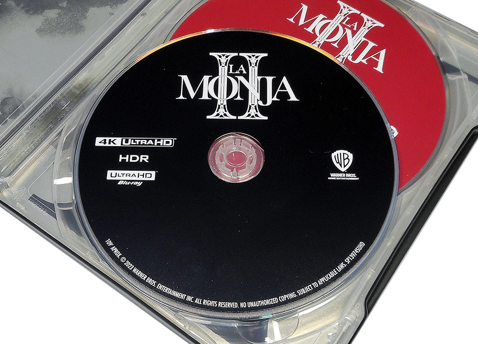 Fotografías del Steelbook de La Monja II en UHD 4K y Blu-ray 12