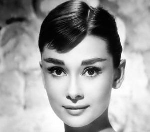 Diseño y detalles de pack Audrey Hepburn Essentials en Blu-ray