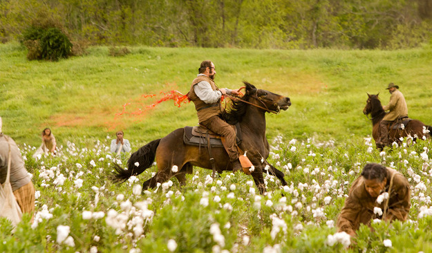 Don Johnson, Walton Goggins y más imágenes de Django Desencadenado