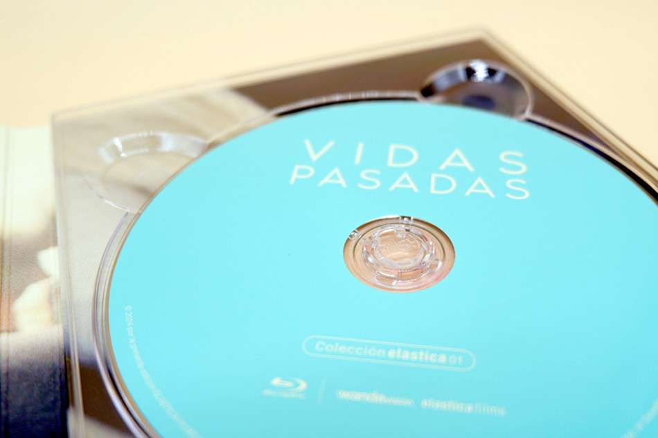 Fotografías de la edición limitada de Vidas Pasadas en Blu-ray 19