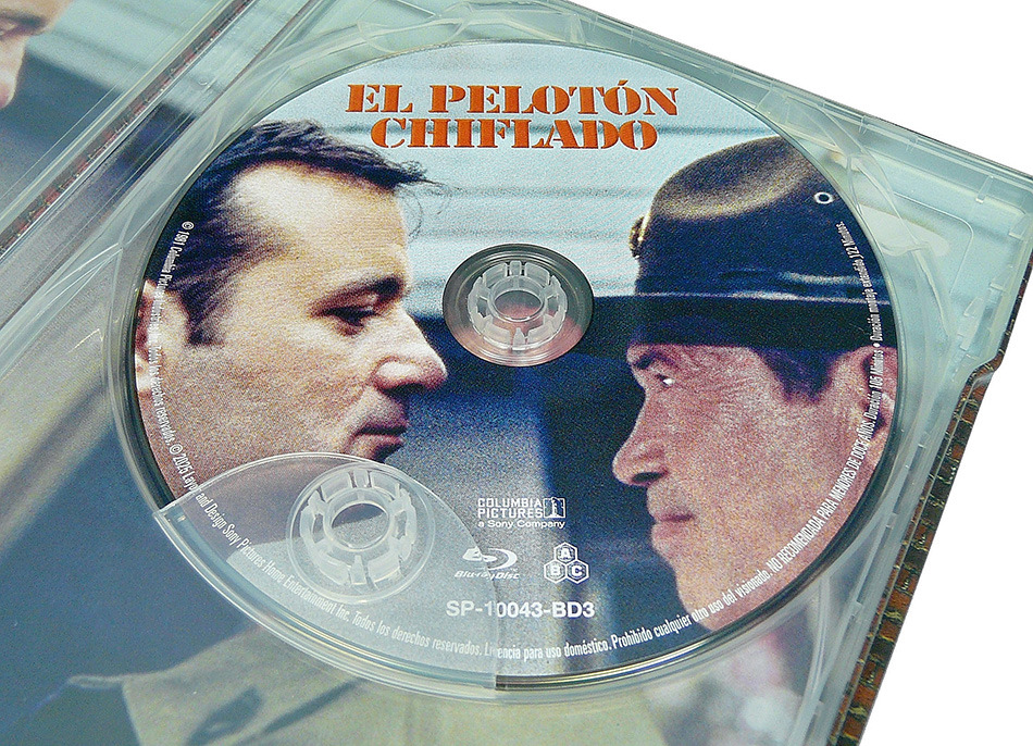 Fotografías del Steelbook de El Pelotón Chiflado en UHD 4K y Blu-ray 13
