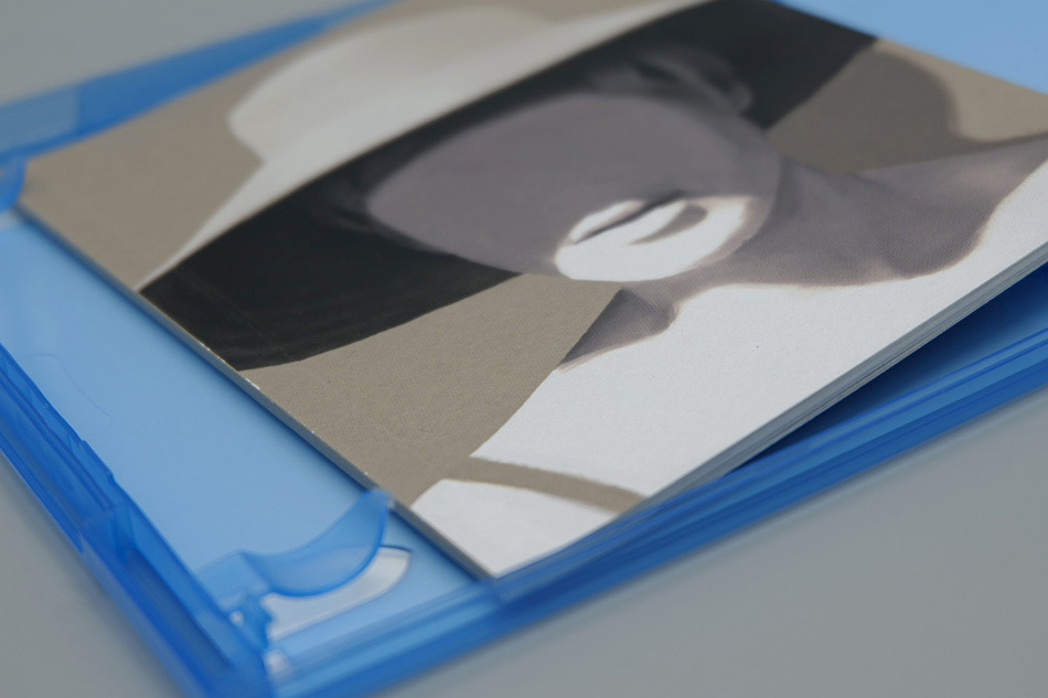Fotografías de la edición con funda y libreto de Persona en Blu-ray 13