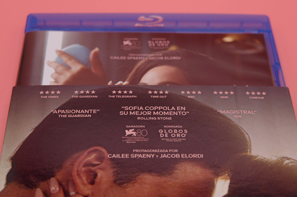 Fotografías de la edición Blu-ray con funda y libreto de Priscilla 4