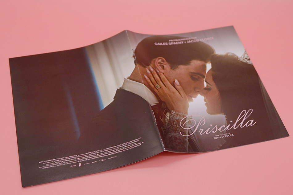 Fotografías de la edición Blu-ray con funda y libreto de Priscilla 13