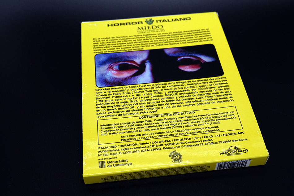 Fotografías de la edición limitada de Miedo en la Ciudad de los Muertos Vivientes en Blu-ray 2