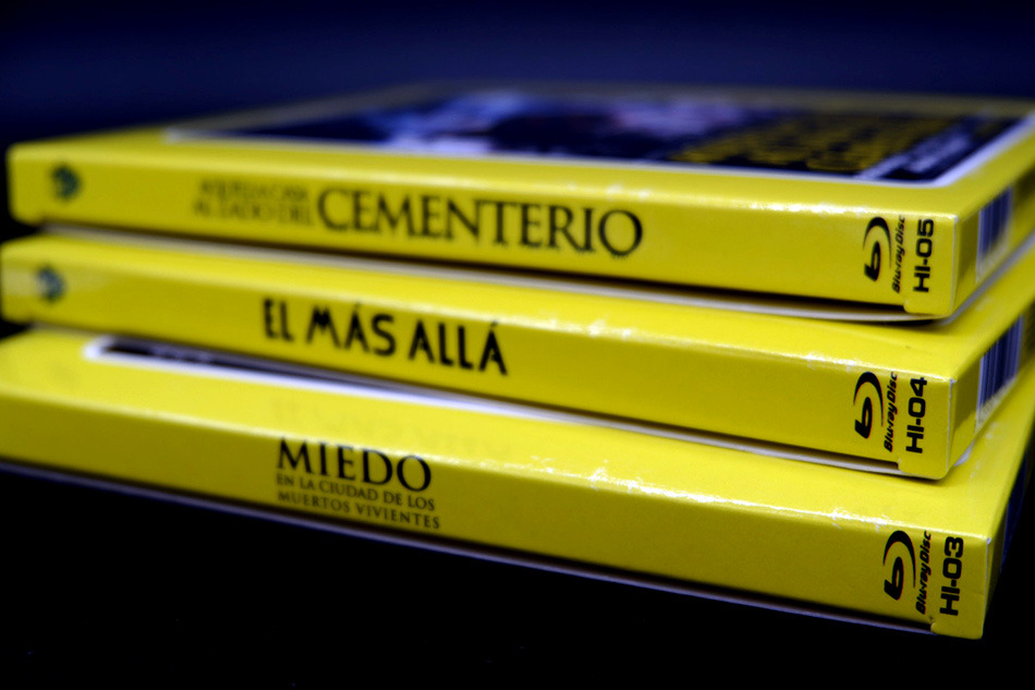 Fotografías de la edición limitada de Miedo en la Ciudad de los Muertos Vivientes en Blu-ray 21