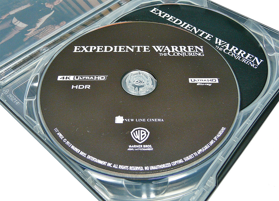 Fotos de la edición coleccionista de Expediente Warren: The Conjuring en UHD 4K y Blu-ray 16