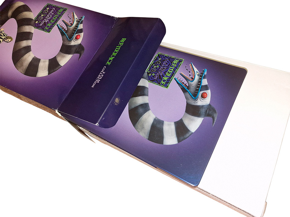 Fotografías del pack con señal luminosa y Steelbook de Bitelchús 5