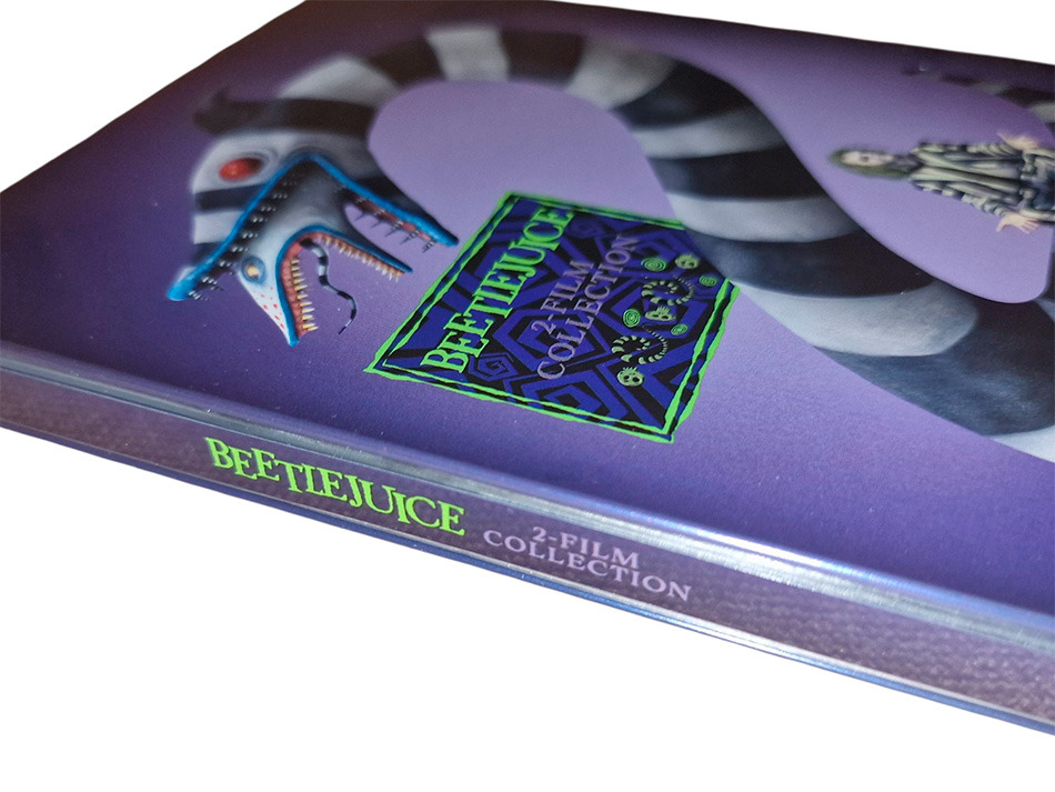 Fotografías del pack con señal luminosa y Steelbook de Bitelchús 7