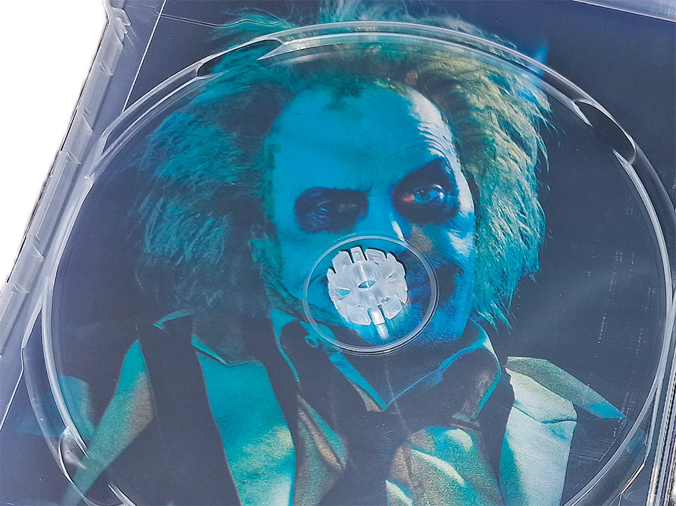 Fotografías del pack con señal luminosa y Steelbook de Bitelchús 16