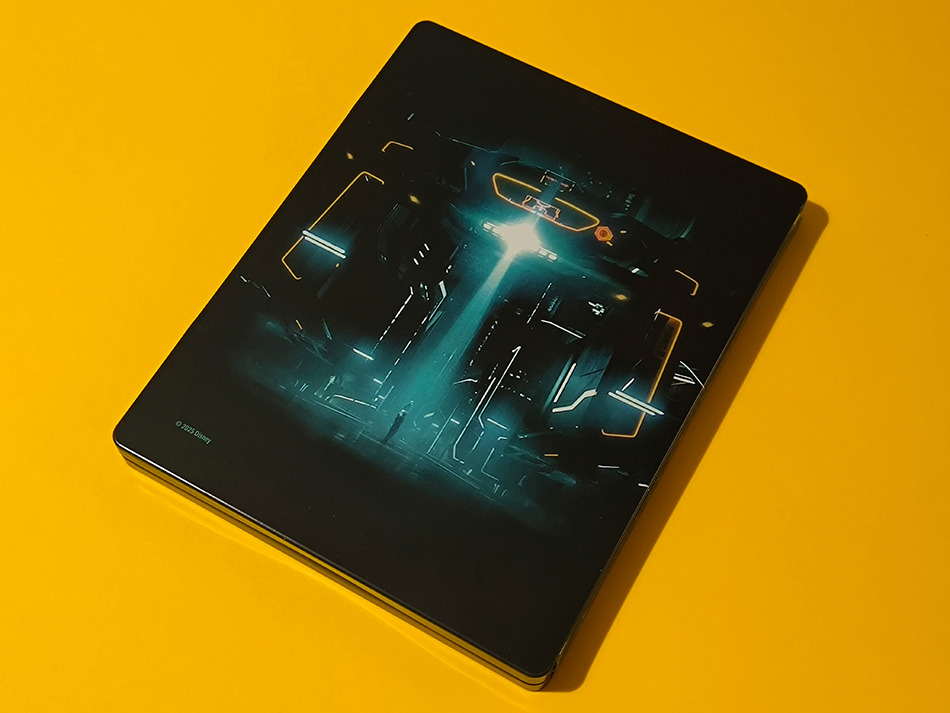 Fotografías del Steelbook de Tron Legacy en UHD 4K y Blu-ray 8
