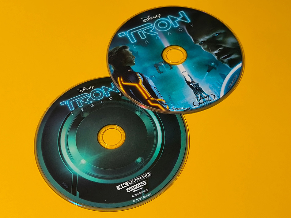 Fotografías del Steelbook de Tron Legacy en UHD 4K y Blu-ray 12