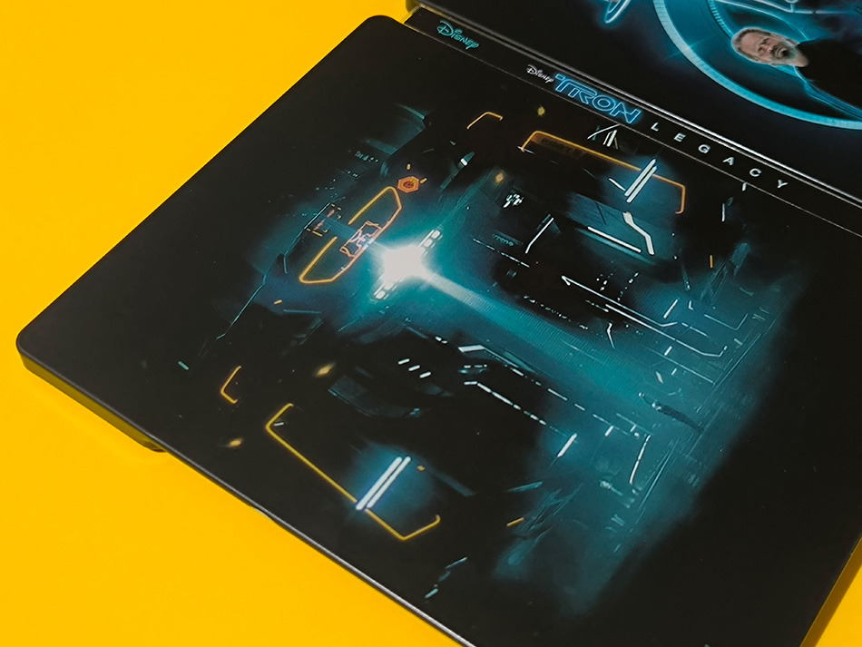 Fotografías del Steelbook de Tron Legacy en UHD 4K y Blu-ray 1