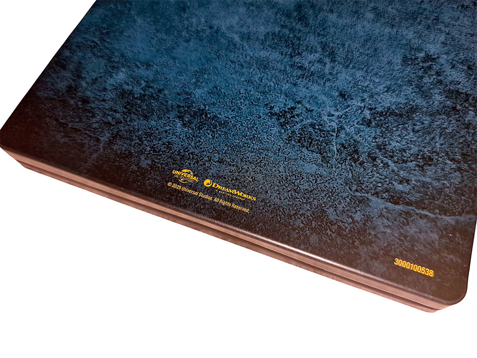 Fotografías del Steelbook de Cómo Entrenar a tu Dragón en UHD 4K y Blu-ray 8