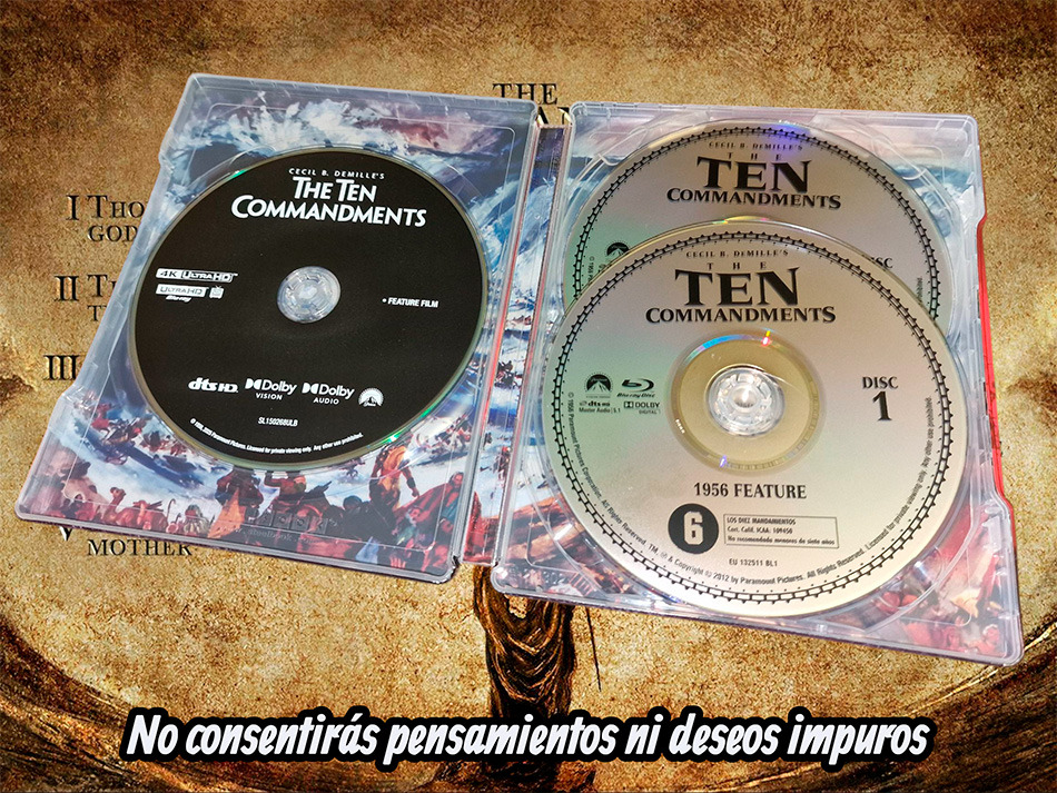Fotografías del Steelbook de Los Diez Mandamientos en UHD 4K y Blu-ray 10