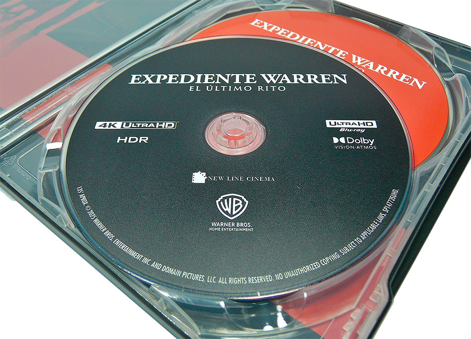 Fotograf&iacute;as del Steelbook de Expediente Warren: El &Uacute;ltimo Rito en UHD 4K y Blu-ray 12