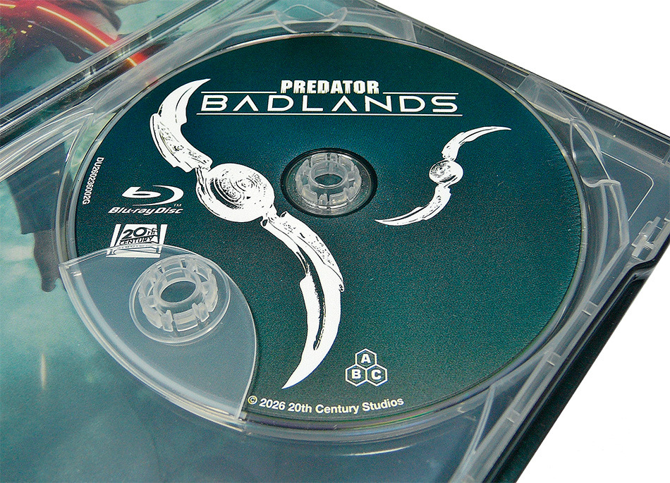Fotograf&iacute;as del Steelbook de Predator: Badlands en UHD 4K y Blu-ray 13