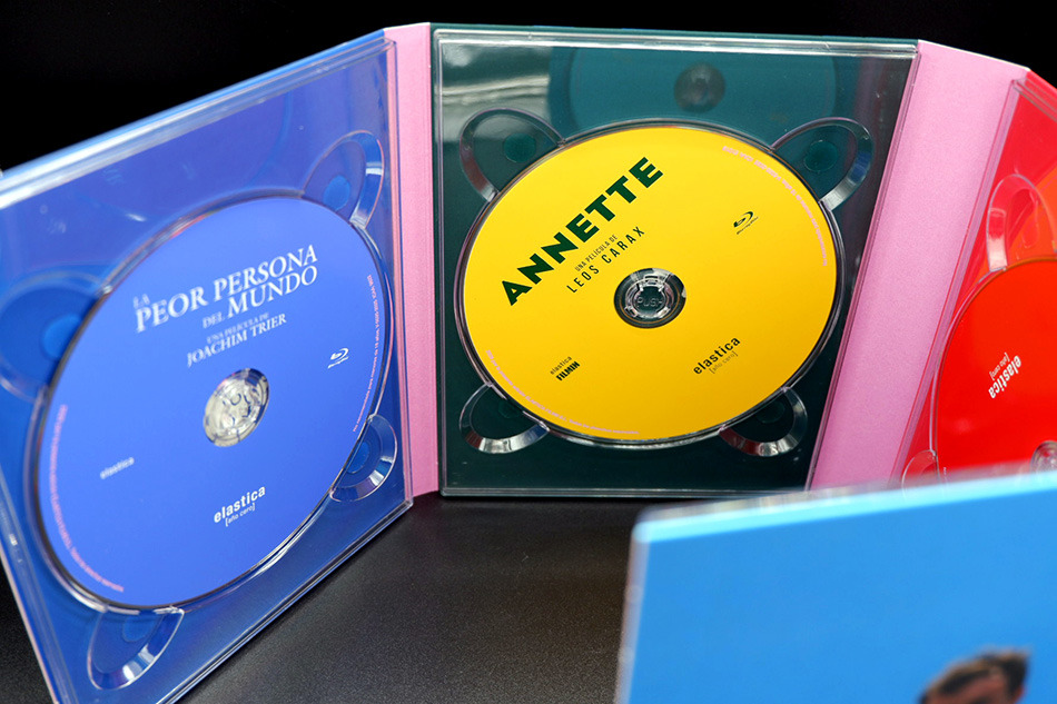 Fotograf&iacute;as del pack elastica [a&ntilde;o cero] en Blu-ray 10