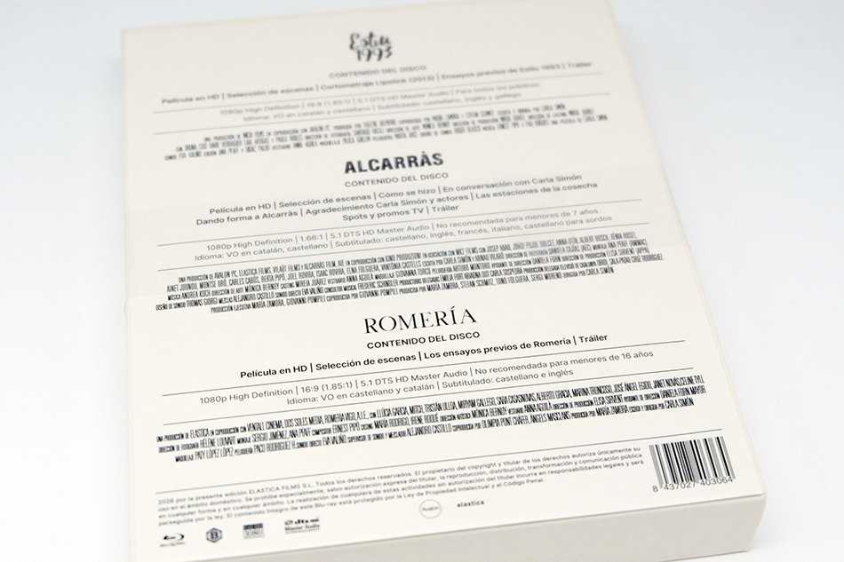 Fotograf&iacute;as de El Tr&iacute;ptico de la Memoria por Carla Sim&oacute;n en Blu-ray 3