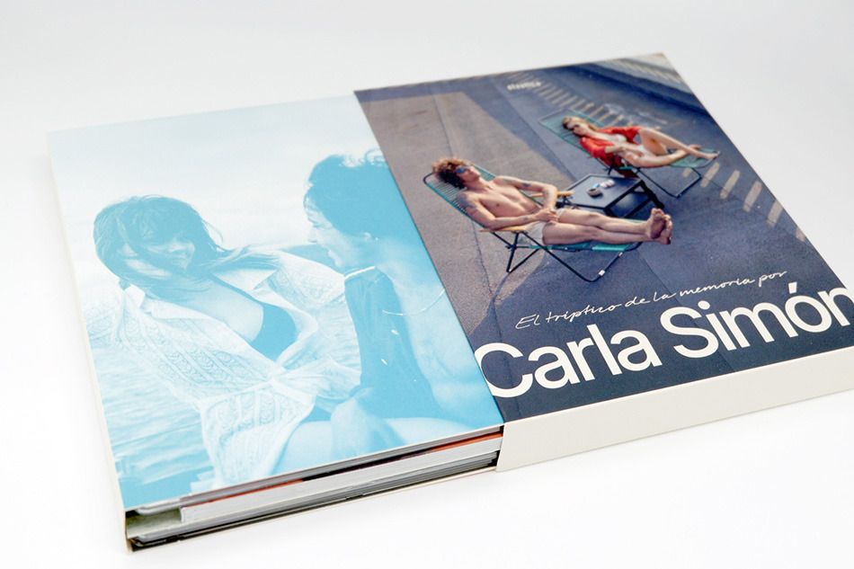 Fotograf&iacute;as de El Tr&iacute;ptico de la Memoria por Carla Sim&oacute;n en Blu-ray 8